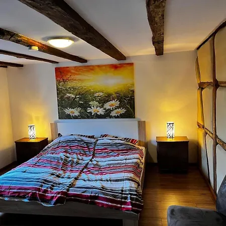 Kastanie Im Neandertal Апартаменты Эркрат